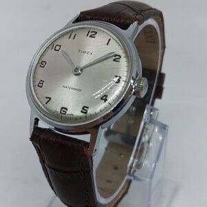 VINTAGE 1968 Timex Sprite 30mm M24 Caliber Manual Wind Leather Strap Watch